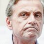 Copertina di Calenda a destra a sua insaputa: “Cannizzaro chi?”