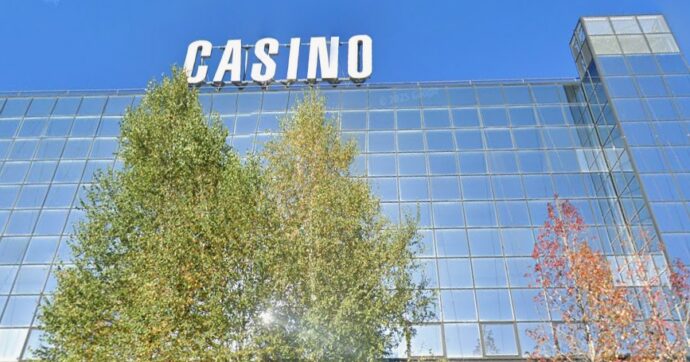 Il casinò di Saint-Vincent in amministrazione giudiziaria. “Rimuovere situazioni tossiche e illegali”