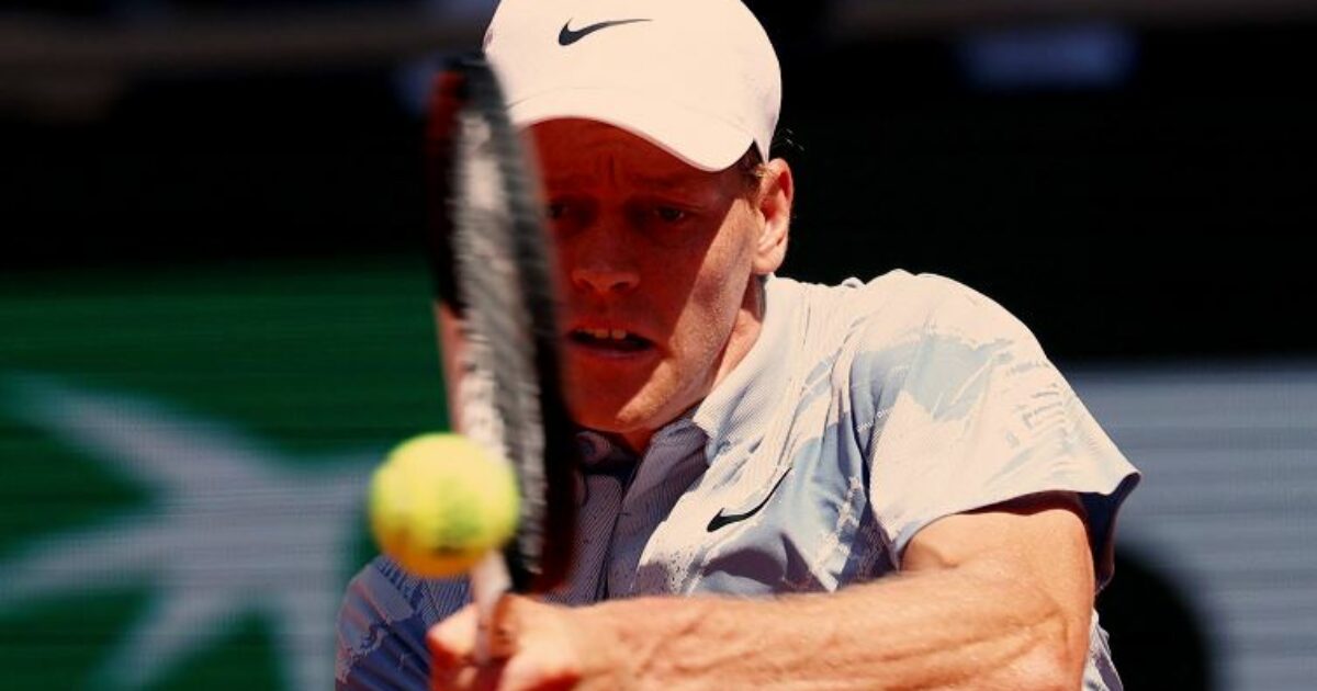 sinner 232 fuori dal roland garros battuto dal caldo infernale il malore a un passo dalla vittoria poi il crollo cerundolo vince al quinto da Ilfattoquotidiano.it sinner 232 fuori dal roland garros battuto dal caldo infernale il malore a un passo dalla vittoria poi il crollo cerundolo vince al quinto