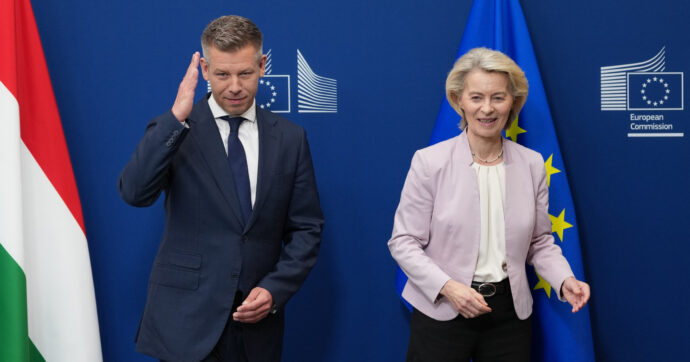 Magyar vince il primo braccio di ferro con von der Leyen: Bruxelles sblocca tutti i fondi del Recovery dopo aver chiesto lo ‘sconto’