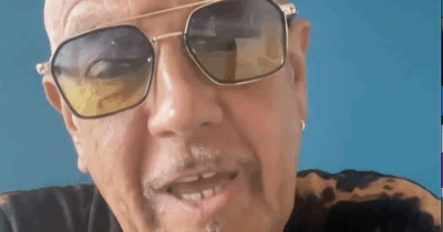 Copertina di Caso De Gregori, Enrico Ruggeri rivendica le sue posizioni sul Covid e dice: “Schierarsi significa rischiare grosso, voi volete che gli artisti lo facciano, ma ripetendo ciò che pensate voi”