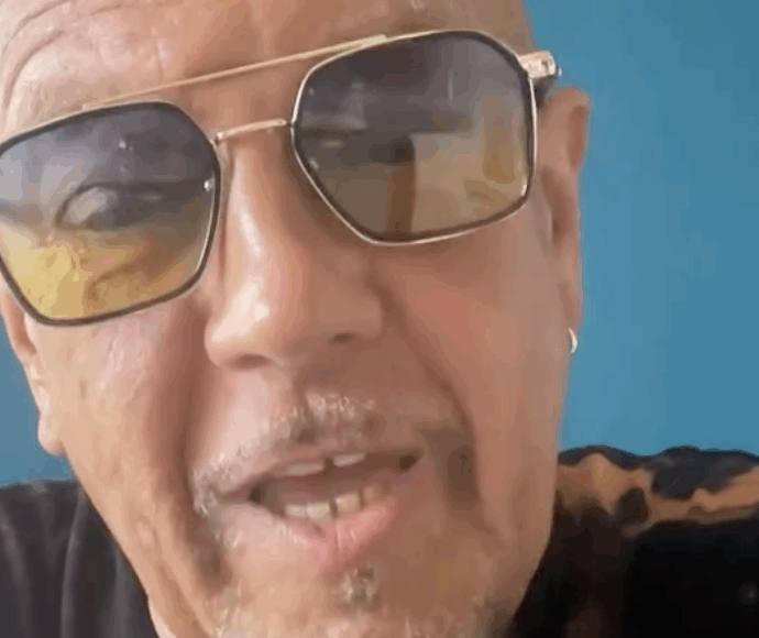 Caso De Gregori, Enrico Ruggeri rivendica le sue posizioni sul Covid e dice: “Schierarsi significa rischiare grosso, voi volete che gli artisti lo facciano, ma ripetendo ciò che pensate voi”