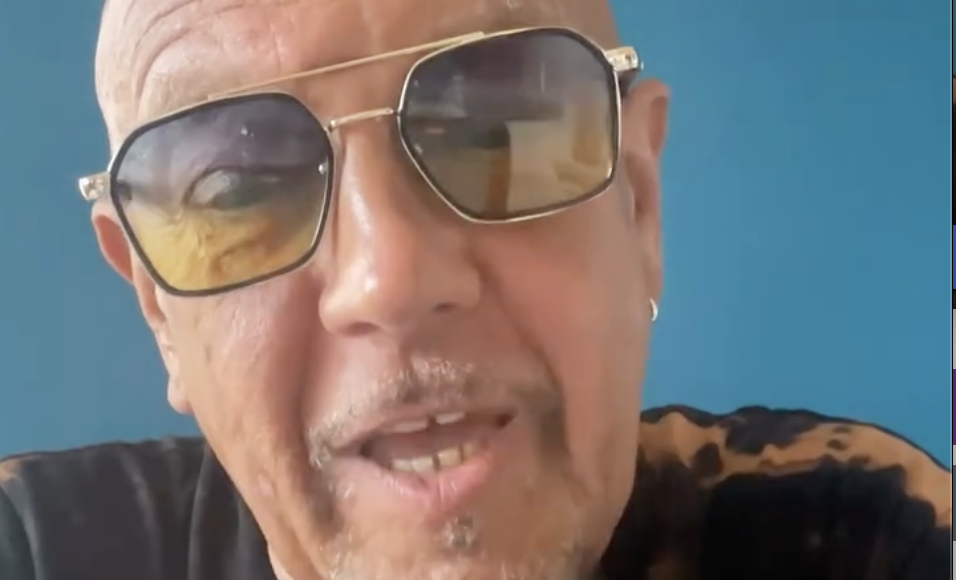 Caso De Gregori, Enrico Ruggeri rivendica le sue posizioni sul Covid e dice: “Schierarsi significa rischiare grosso, voi volete che gli artisti lo facciano, ma ripetendo ciò che pensate voi”