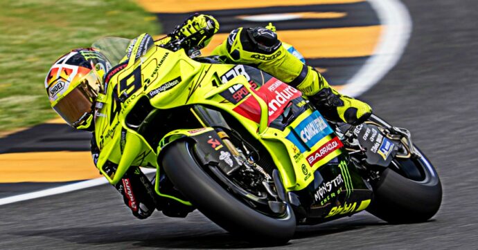 MotoGP, l’Italia già sogna al Mugello: quattro azzurri davanti a tutti nelle prequalifiche, comanda Di Giannantonio