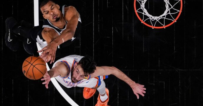 New York in finale dopo 27 anni. Spurs-Thunder: perché Vassell e Holmgren sono due fattori | NBA Freestyle