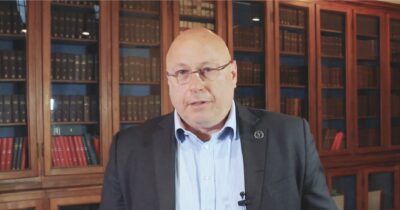 Copertina di “Potrebbe essere stato un guasto,  oppure la difesa di Kiev a deviarlo”
