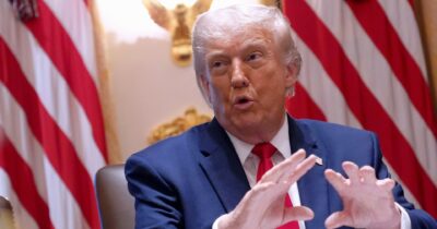 Copertina di Trump  acquistò   le azioni Dell prima del maxi-contratto