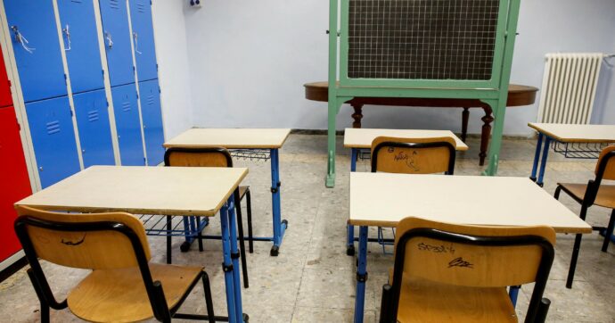 Trapani, 11enne tenta di accoltellare un prof