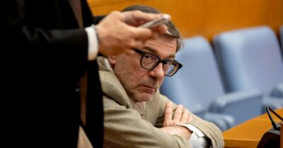 Copertina di Economia, le conseguenze del blocco di Hormuz. L’inflazione sale sopra il 3%. E ora arriva la mazzata Bce