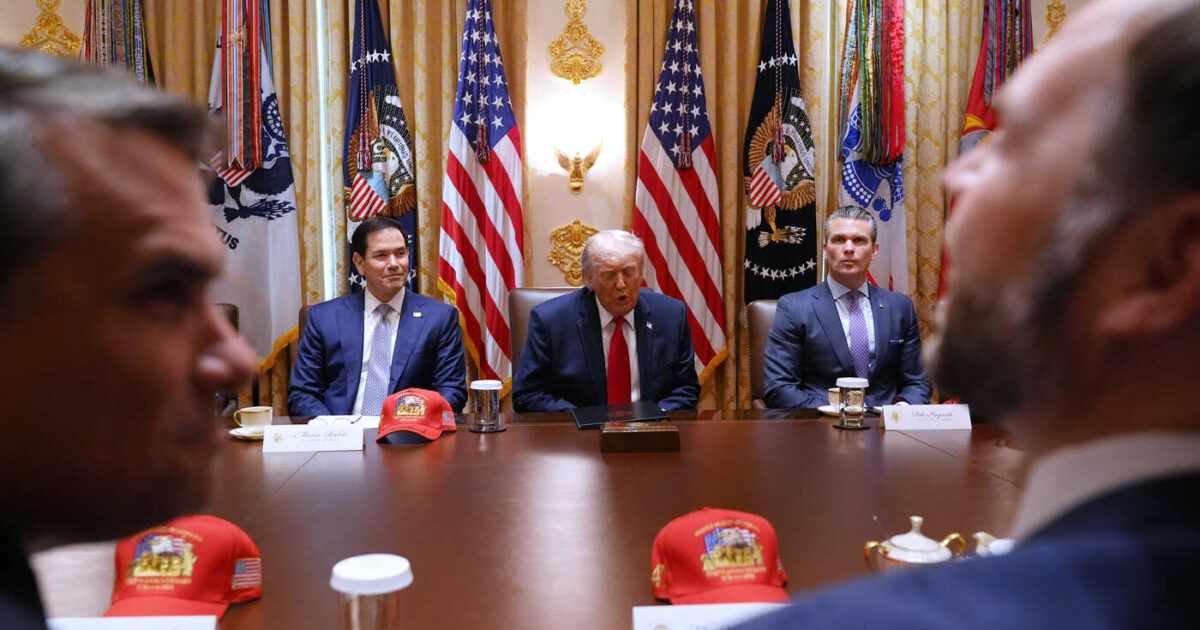 iran casa bianca trump accetter224 accordo solo se teheran rispetter224 linee rosse pezeshkian pronti a raggiungere quadro dignitoso per la pace da Ilfattoquotidiano.it iran casa bianca trump accetter224 accordo solo se teheran rispetter224 linee rosse pezeshkian pronti a raggiungere quadro dignitoso per la pace