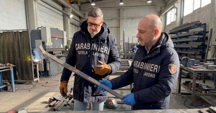 Teramo, lavorava in nero a 83 anni: morto in fabbrica