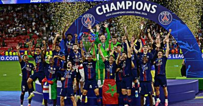 Copertina di Il bacio al cielo per la figlia Xana: Luis Enrique vince la terza Champions da allenatore. Per il Psg è la 2° consecutiva, ma l’Arsenal esce tra gli applausi