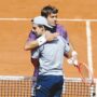 Copertina di Cobolli batte Svajda e Berrettini vendica Sinner: la “Bell’Italia” ai quarti a Parigi