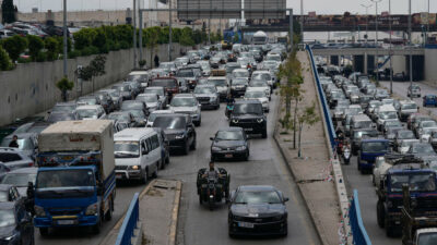 Copertina di Traffico in autostrada, il calendario delle giornate da bollino nero per le vacanze estive: la guida alle partenze intelligenti