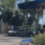 Copertina di Quattro cadaveri carbonizzati trovati in un’auto in fiamme lungo la statale: la pista dell'omicidio