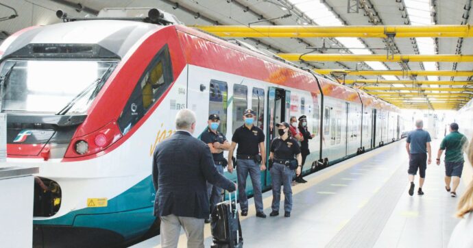 Treno Leonardo Express, guai se sbagli orario: ti becchi la multa