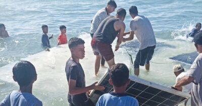 Copertina di Flotilla, il mare trasporta la “nostra” barca a Gaza
