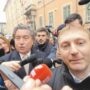Copertina di Diffamazione, indagato legale di Alberto Stasi