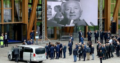 Copertina di Scenate da un patrimonio: la rissa in casa Del Vecchio