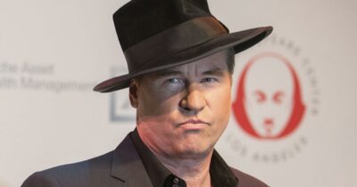 Copertina di “Val Kilmer è la persona peggiore con cui abbia mai lavorato. Un cretino”: lo sfogo del regista Adam Marcus. L’attore è morto di polmonite nel 2025
