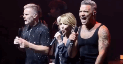 Copertina di Reunion tra i Take That Robbie Williams e Gary Barlow alla Royal Albert Hall: cantano “Relight My Fire” e vanno via mano nella mano – IL VIDEO