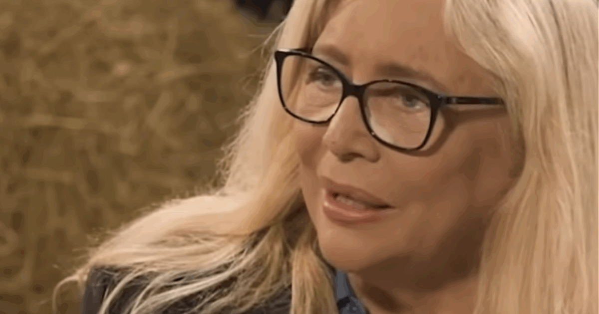 Mara Venier: “Mi lavavo con l’Ajax, quello delle pentole. Ero olivastra, mi dicevano che ero figlia di un ‘marochin’. A Patty Pravo cucino le pizzelle napoletane”