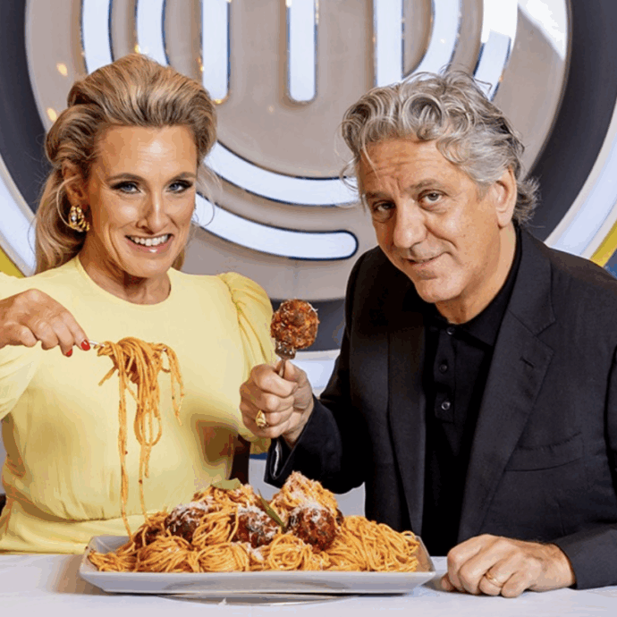 Giorgio Locatelli nuovo giudice di Celebrity MasterChef Uk. Prende il posto di John Torode che è stato rimosso dopo l’accusa per presunte affermazioni razziste