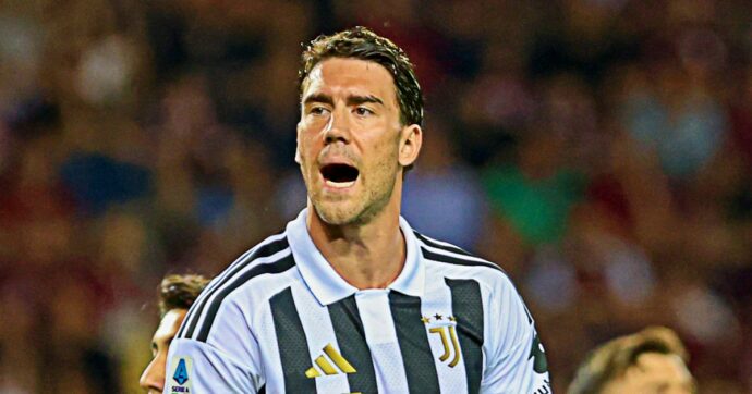Juve-Vlahovic, è finita: niente rinnovo e addio a parametro zero. Da Kolo Muani alla suggestione Salah, tutti i nomi per sostituirlo