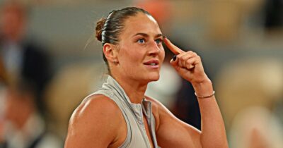 Copertina di Roland Garros, l’ucraina Kostyuk contro la russa Andreeva: “Non so come si possa dormire tranquilli sapendo che il tuo Paese uccide altra gente”