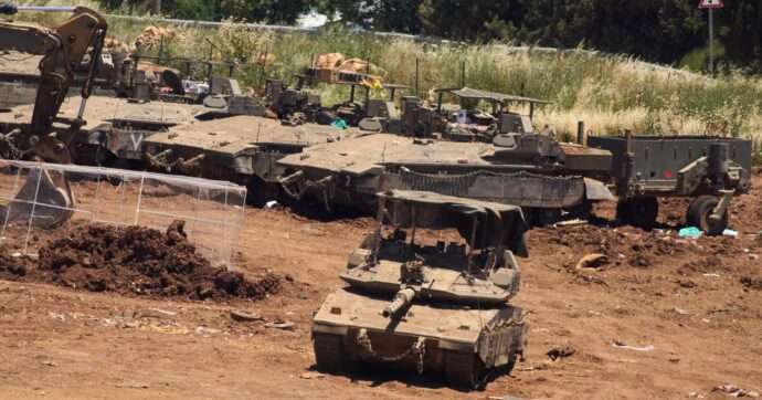 Libano-Israele, la tregua che non c’è. Tel Aviv continua a bombardare e Hezbollah (escluso dai colloqui) replica: “Accordo inaccettabile”