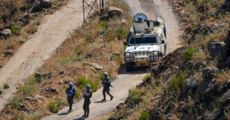Libano-Israele: “Nuovo accordo di tregua”. Ma nel sud viene ucciso un casco Blu serbo. L’Idf: “Centrato da un mortaio di Hezbollah”