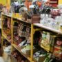 Copertina di Pechino punta sul mercato interno, i cinesi devono spendere di più: così l’abolizione dell’hukou voluto da Mao può risolvere le guerre commerciali