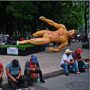 Copertina di Mondiali, caos in Messico a 7 giorni dal match inaugurale: manifestanti abbattono statue dei calciatori e assaltano i palazzi della politica