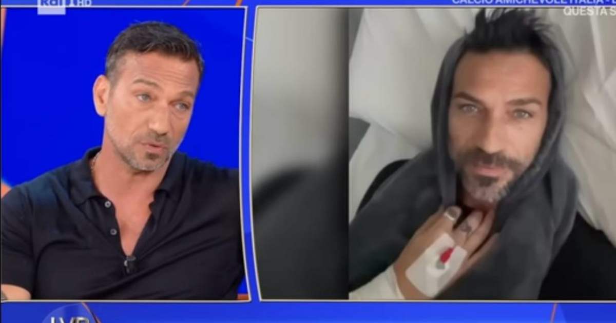 “Mettevo due maglioni sotto le giacche per riempire i vestiti, ho perso 38 chili. Prima di entrare in studio mi sono portato la mia siringa di cellule staminali”: Costantino Vitagliano torna a parlare della malattia