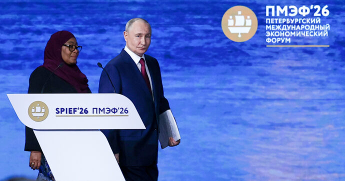 Putin: “Il nostro debito pubblico migliore di quello italiano”. Primo incontro tra i commissari per i diritti umani russa e ucraino