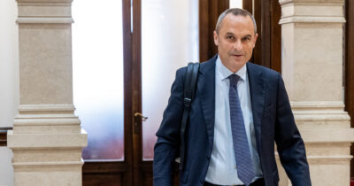 Copertina di Forza Italia sfida Nordio e insiste sulla responsabilità civile dei magistrati: “Per noi è una missione irrinunciabile”