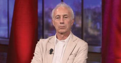 Copertina di Travaglio sul Nove: “Vannacci dice quello che dicevano Meloni e Salvini in campagna elettorale. Quando entrerà in coalizione smetterà di dirlo, come hanno fatto loro”