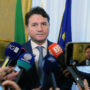 Copertina di Forza Italia, senatore Silvestro denunciato per violenza sessuale nel suo ufficio a Palazzo Madama. Lui nega: “Assurdo”