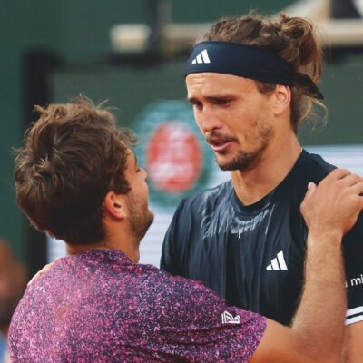 Copertina di Zverev si prende Parigi, ma piega la resistenza di Cobolli solo al 5° set