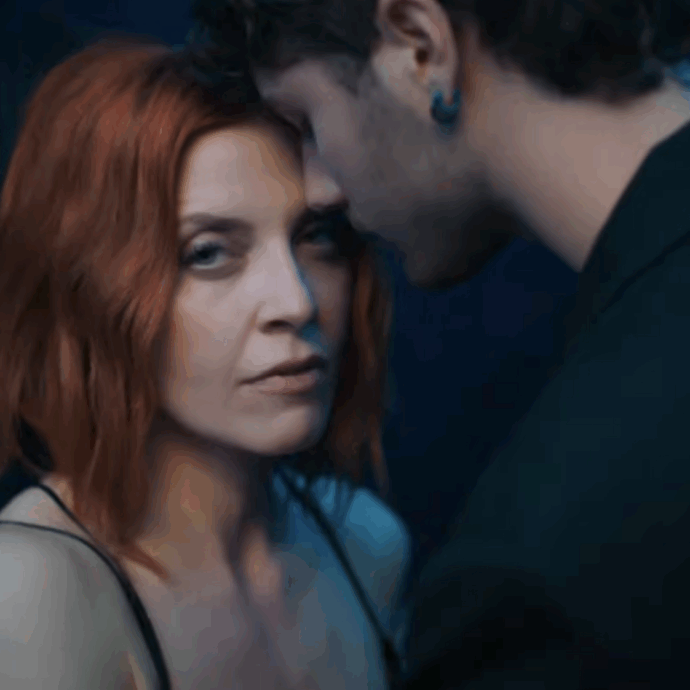 Noemi: ”Ho scoperto la mia femminilità con il tango e Nikita Perotti. Mio marito si è pure ingelosito! Insultare sui social? Ho paura che possa diventare ‘normale’. Tiziano Ferro è un artista meraviglioso e va rispettato”