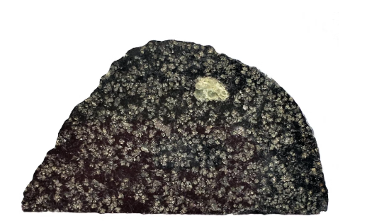 Il mistero del meteorite caduto nel Sahara: “E’ la prova di 