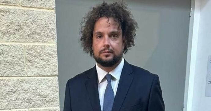 Perquisito il consulente Davide Barzan: indagine per bancarotta da un milione di euro. La difesa: “Mai preso soldi”