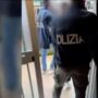 Copertina di Catania: 20 arresti, kalashnikov e droghe