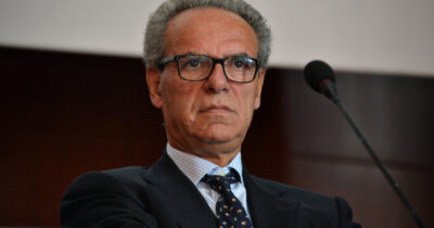 Copertina di La Stampa, inizia il corso targato Sae: nuovo direttore è Antonio Di Rosa, tra i vice De Angelis e Tancredi
