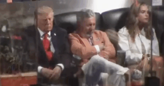 Trump accusato di dormire durante le Nba Finals: le immagini scatenano la polemica