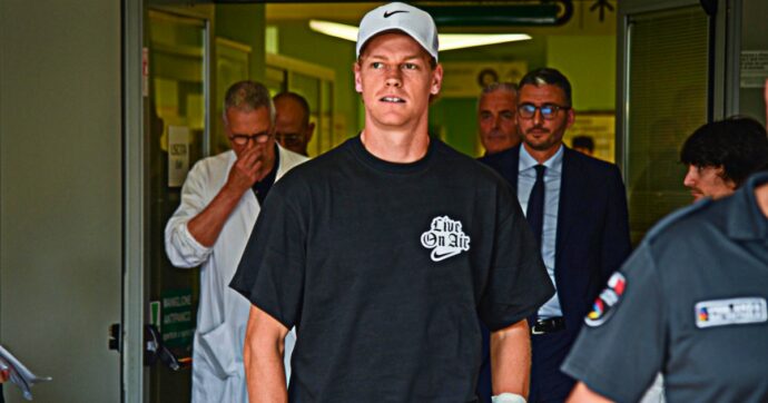 Sinner torna all’ospedale San Raffaele di Milano: secondo giorno di accertamenti medici. Ieri ha svolto anche controlli cardiologici