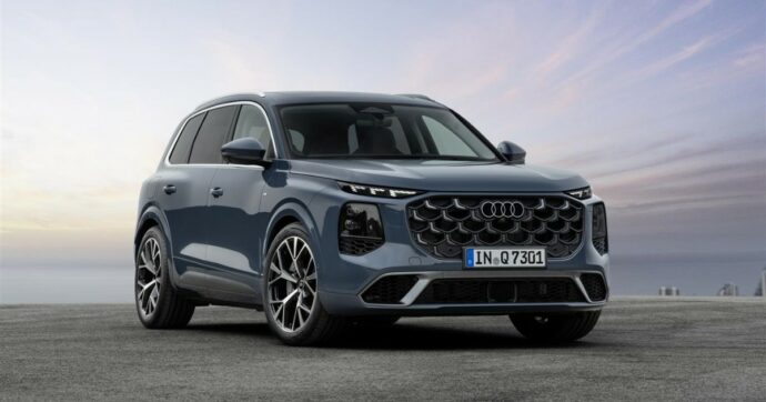 Audi Q7 cambia pelle. Più tecnologica, fino a sette posti e col nuovo V6 diesel elettrificato – FOTO
