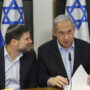 Copertina di Israele, centinaia di milioni di euro per creare nuove colonie illegali: il governo Netanyahu punta sugli estremisti in vista delle elezioni