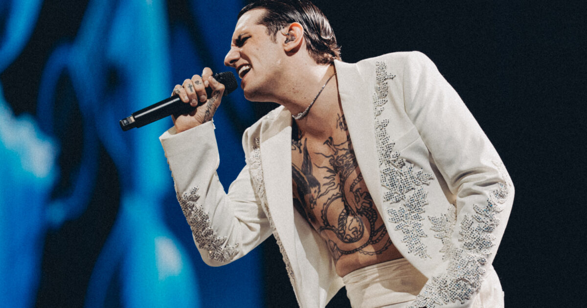 Achille Lauro apre le porte del suo paradiso ai 60