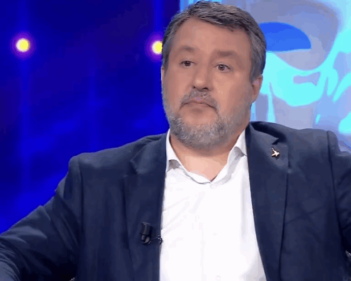 “La mia fidanzata Francesca Verdini gioca a burraco con Giorgia Meloni, io evito, sono due donne troppo competitive per me. Vannacci? Quando do fiducia a volte vengo fregato”: Matteo Salvini si racconta a Monica Setta
